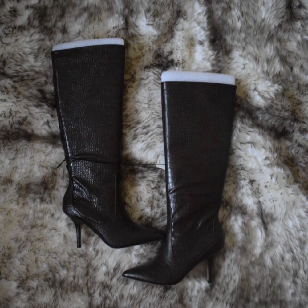 Express brown snap skin boots